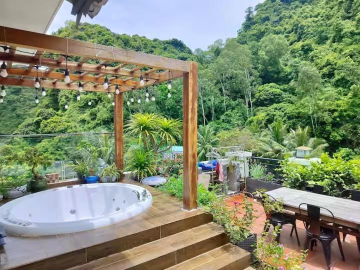 Catba Backpackers Hostel & Pool Bar Chan Chau Szoba fotó